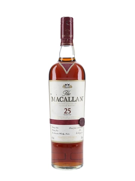 Macallan 25 Year Old Sherry Oak 70cl / 43%