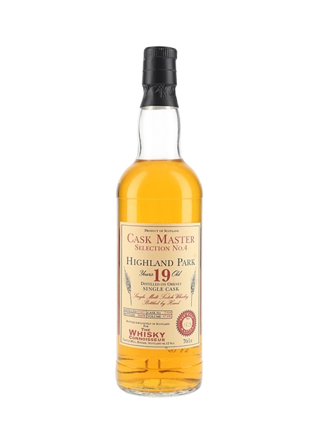 Highland Park 1977  19 Year Old Cask Master Bottled 1996 - Whisky Connoisseur 70cl / 57.9%