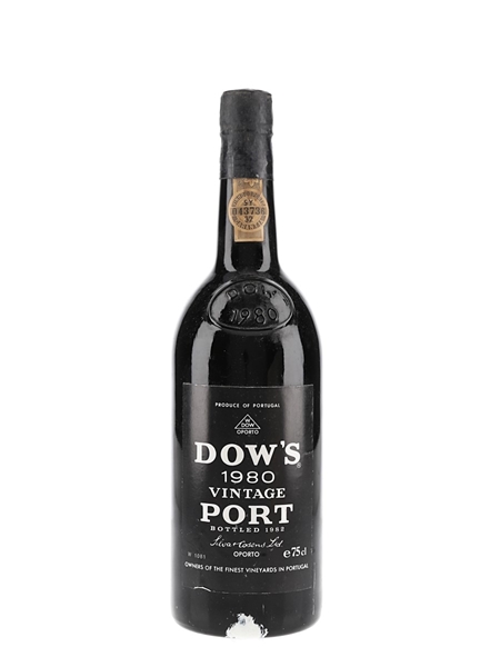 1980 Dow's Vintage Port Bottled 1982 75cl / 20%