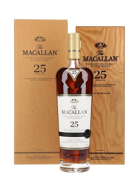 Macallan 25 Year Old Sherry Oak Annual 2022 Release 70cl / 43%