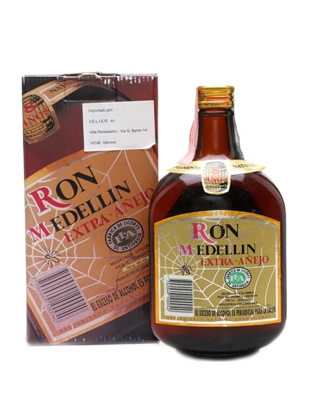 Medellin 8 Year Old Colombian Rum 70cl / 39%