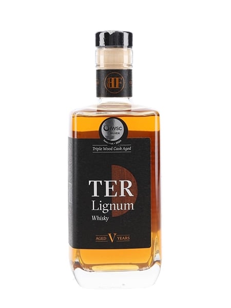 Ter Lignum Triple Wood cask Aged 70cl / 40%