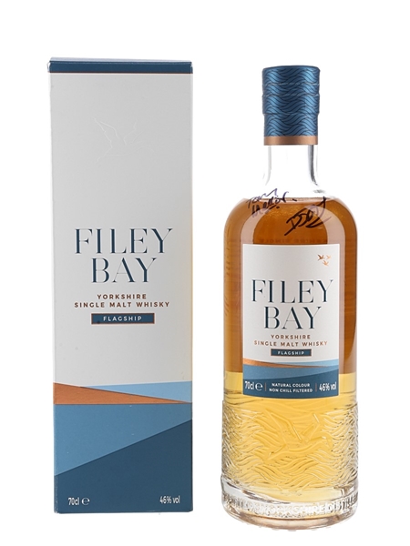 Filey Bay Flagship Signed by David Thompson and Tom Mellor 70cl / 46%