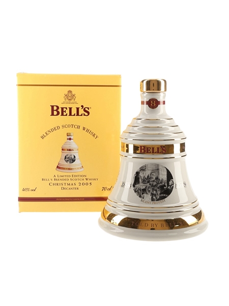 Bell's Christmas 2005 Ceramic Decanter Silent Protest 70cl / 40%