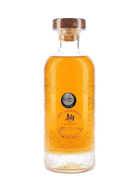 Kumesen Shuzo The Shou Single Rice Whisky 70cl / 43%