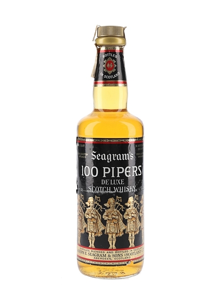 Seagram's 100 Pipers Bottled 1970s 75cl / 43%