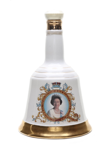 Bell's Decanter Queen Elizabeth II 60th Birthday 75cl / 43%