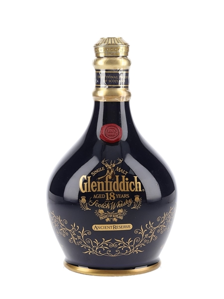 Glenfiddich 18 Year Old Ancient Reserve Bottled 1990s - Blue Ceramic Decanter 70cl / 43%