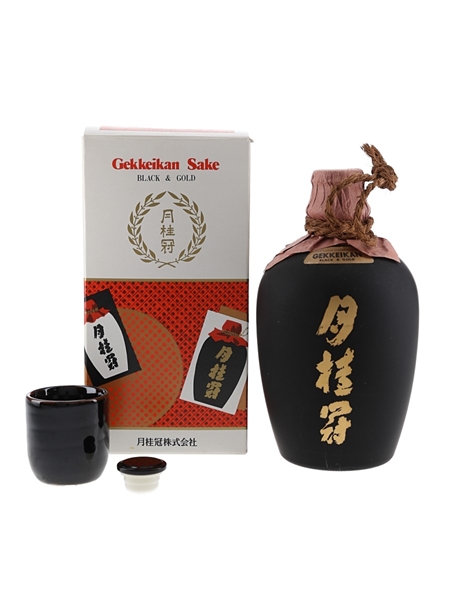 Gekkeikan Black & Gold Samurai Tokkuri 72cl / 15%