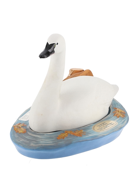Jim Beam 4 Year Old Tundra Swan 75cl / 40%