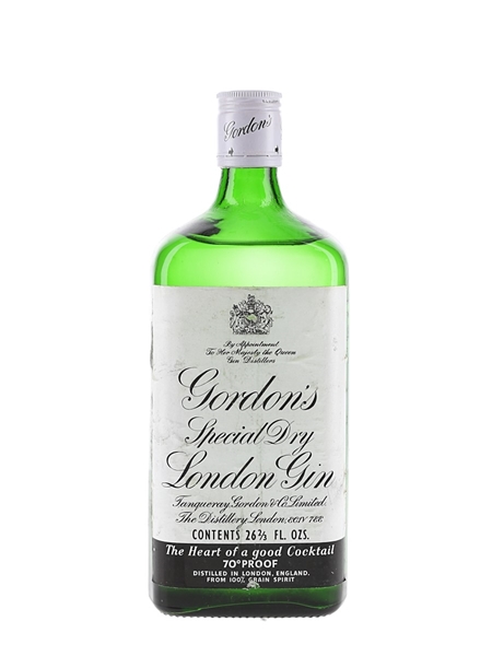 Gordon's Special Dry London Gin Bottled 1970s 75.7cl / 40%