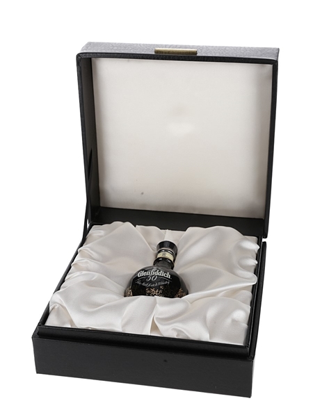 Glenfiddich 50 Year Old Bottled 1990s - Black Ceramic Decanter 5cl / 43%