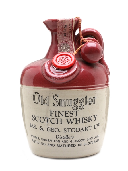 Old Smuggler Finest Scotch Whisky Bottled 1970s - Ceramic Decanter 75cl / 40%