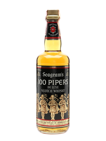 Seagram's 100 Pipers Bottled 1970s 75cl / 43%