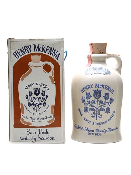 Henry McKenna Sour Mash Bourbon Whiskey Botled 1960s-1970s - 6 Year Old 75cl / 43%