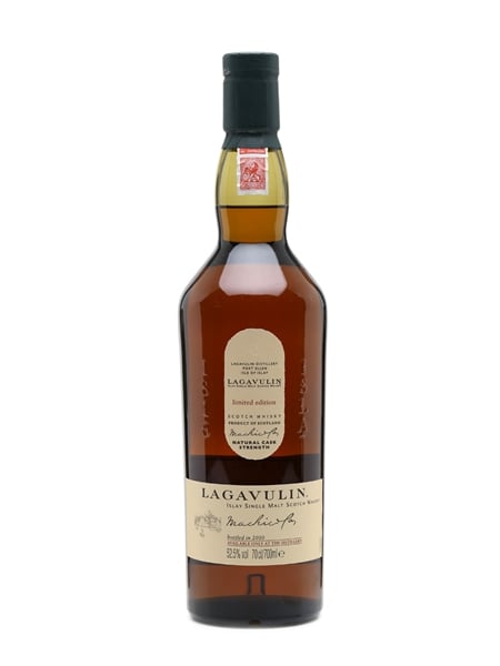 Lagavulin Distillery Only Bottled 2010 70cl   / 52.5%