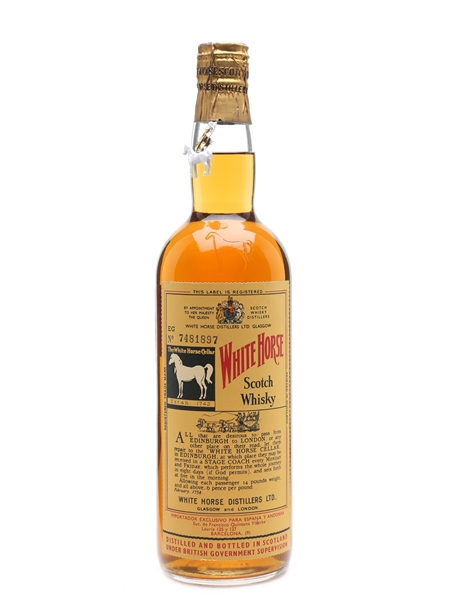 White Horse Spring Cap Bottled 1960s 75cl / 43%