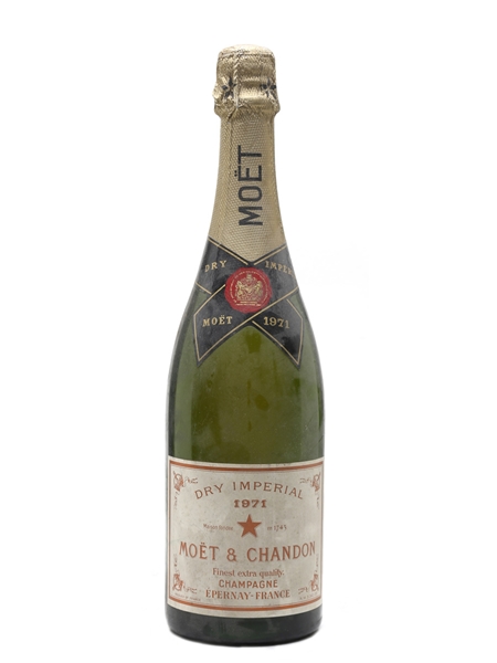 Moet & Chandon 1971 Dry Imperial 75cl / 12%