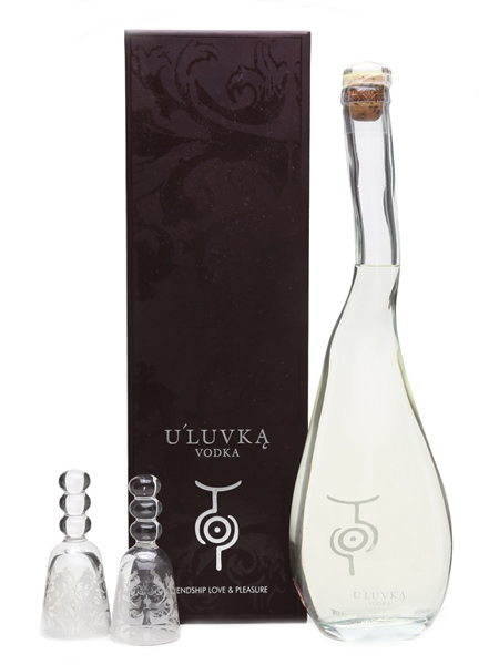 Uluvka Vodka & 2 Glasses Gift Pack  70cl / 40%