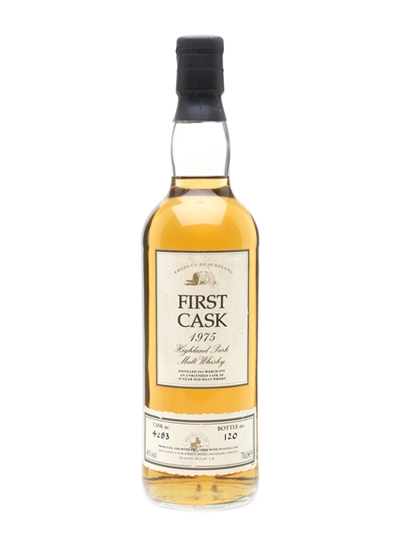 Highland Park 1975 19 Year Old - First Cask 70cl / 46%