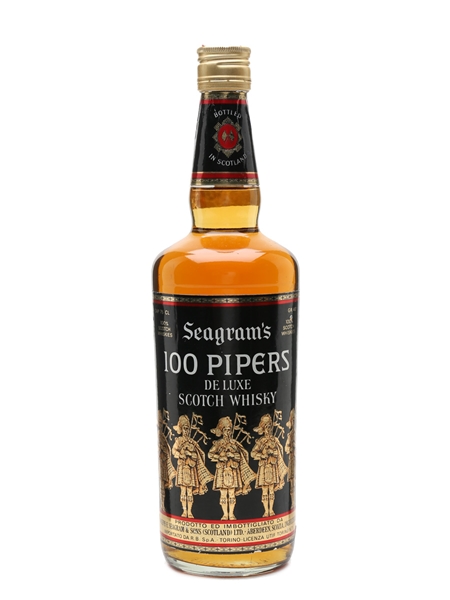 Seagram's 100 Pipers Bottled 1970s 75cl / 40%