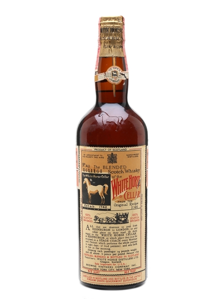 White Horse Spring Cap Bottled 1945-1952 - Browne Vintners 75.7cl / 43.4%