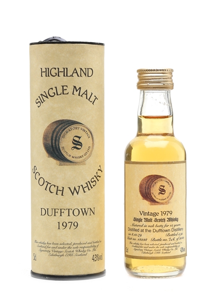 Dufftown 1979 15 Year Old Bottled 1995 - Signatory Vintage 5cl / 43%