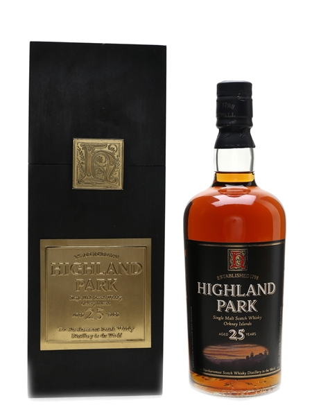 Highland Park 25 Year Old Bottled Early 2000s 70cl / 50.7%