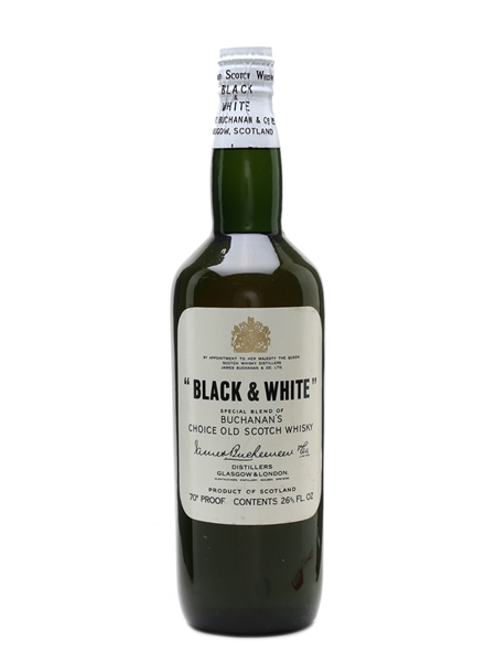 Black & White Spring Cap Bottled 1960s 75.7cl / 40%