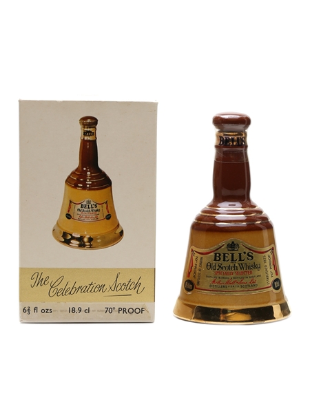 Bell's Old Brown Decanter Bottled 1970s 18.9cl / 40%