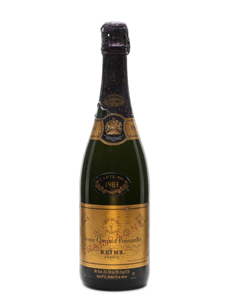 Veuve Clicquot Ponsardin 1983 Carte Or Champagne 75cl / 12%