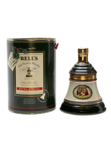 Bell's Ceramic Decanter Christmas 1988 75cl / 43%