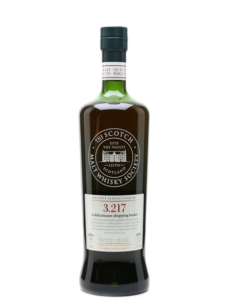 SMWS 3.217 A Delicatessen Shopping Basket Bowmore 1997 70cl / 55.6%