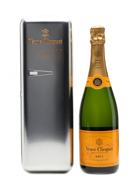 Veuve Clicquot Yellow Label NV Fridge Style Presentation Tin 75cl  / 12%