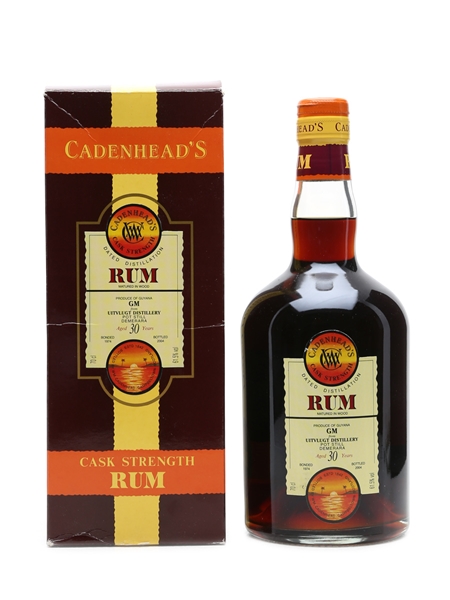 Uitvlugt 1974 30 Years Old Demerara Rum Bottled 2004 - Cadenhead's 70cl / 61.3%