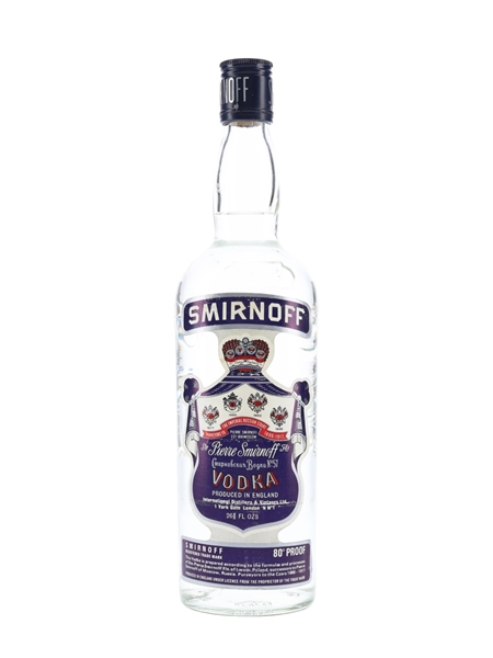 Smirnoff Blue Label Bottled 1970s - International Distillers & Vintners 75.7cl / 46%