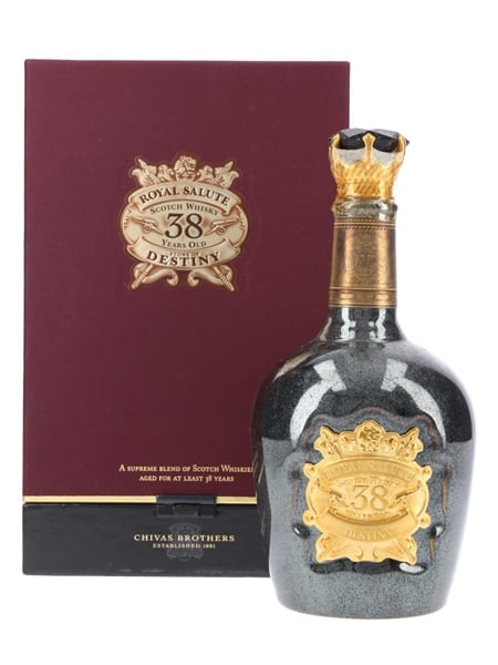 Royal Salute 38 Year Old Bottled 2009 - Stone Of Destiny 70cl / 40%