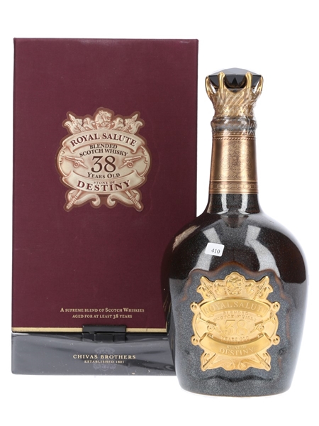 Royal Salute 38 Year Old Bottled 2012 - Stone Of Destiny 50cl / 40%