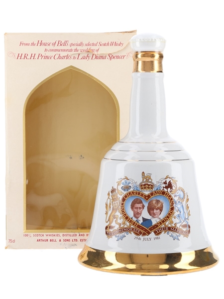 Bell's Ceramic Decanter Royal Wedding 1981 - Charles & Diana 75cl / 40%