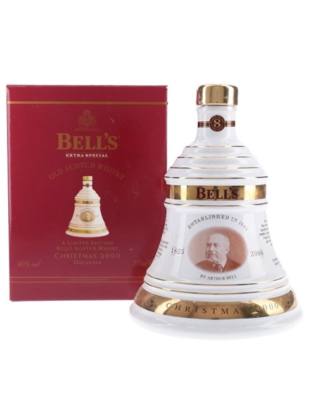 Bell's Christmas 2000 Ceramic Decanter 8 Year Old - Cherrybank Centre 70cl / 40%