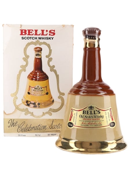 Bell's Old Brown Decanter Bottled 1970s 75.7cl / 40%