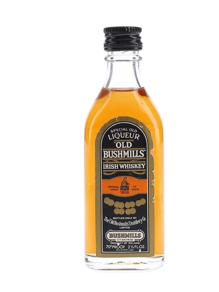 Old Bushmills Special Old Liqueur Irish Whiskey Bottled 1970s 7.1cl / 40%