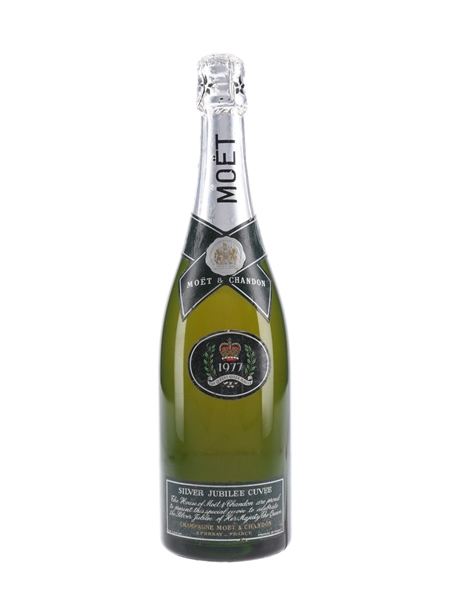 Moet & Chandon Silver Jubilee Cuvee Bottled 1977 75cl