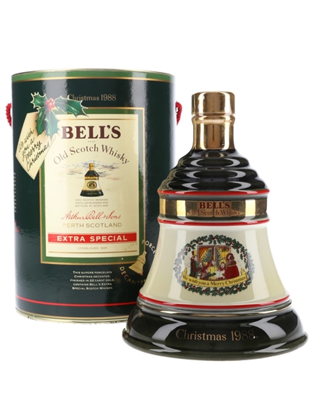 Bell's Ceramic Decanter Christmas 1988 75cl / 43%