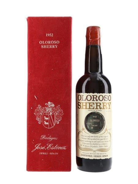 Estevez 1952 Vintage Oloroso Sherry H M Queen Elizabeth's Silver Jubilee 70cl / 19%