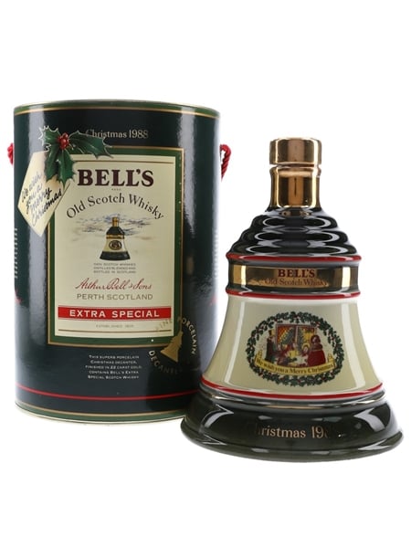 Bell's Christmas 1988 Ceramic Decanter We Wish You A Merry Christmas 75cl / 43%