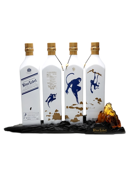 Johnnie Walker Year of the Monkey Set With Stand 4 x 75cl 