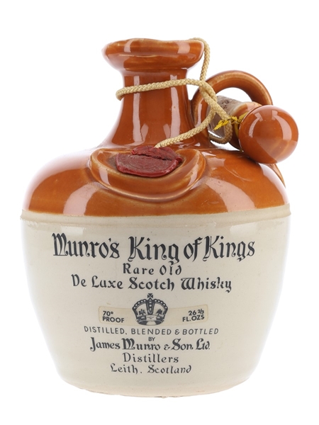 Munro's King Of Kings Bottled 1970s - Ceramic Decanter 75.7cl / 40%