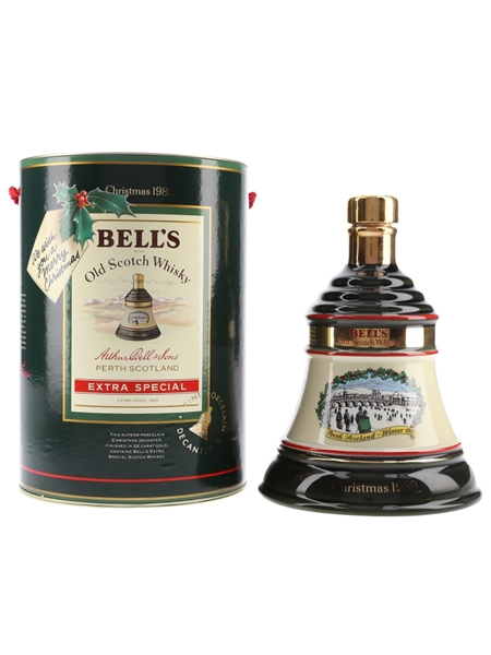 Bell's Christmas 1989 Ceramic Decanter Perth Winter 1895 75cl / 43%