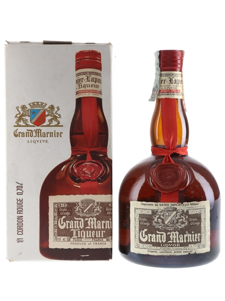 Grand Marnier Cordon Rouge Bottled 1990s - Dateo Import 70cl / 40%